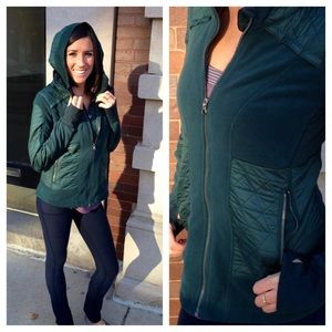 LULULEMON-FLEECY-KEEN-JACKET-FUEL-GREEN-ZIP-OUT
